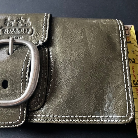 Very Cute Vintage Coach Bleeker Gray Patent Leather Wallet/Wristlet. Orig. Owner - Picture 6 of 15